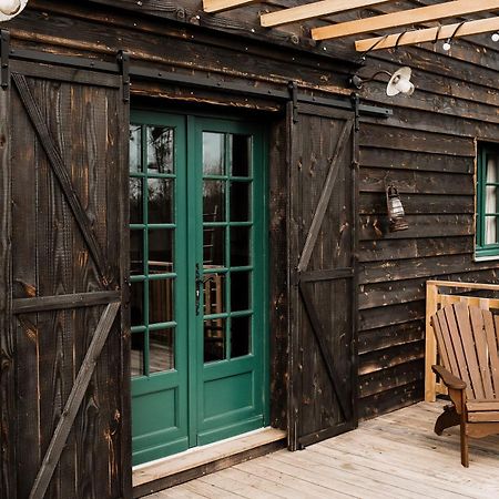 La Ferme Du Pont De Maumy, Cabane Au Bord De L'Etang Et Bain Nordique Busserolles 외부 사진